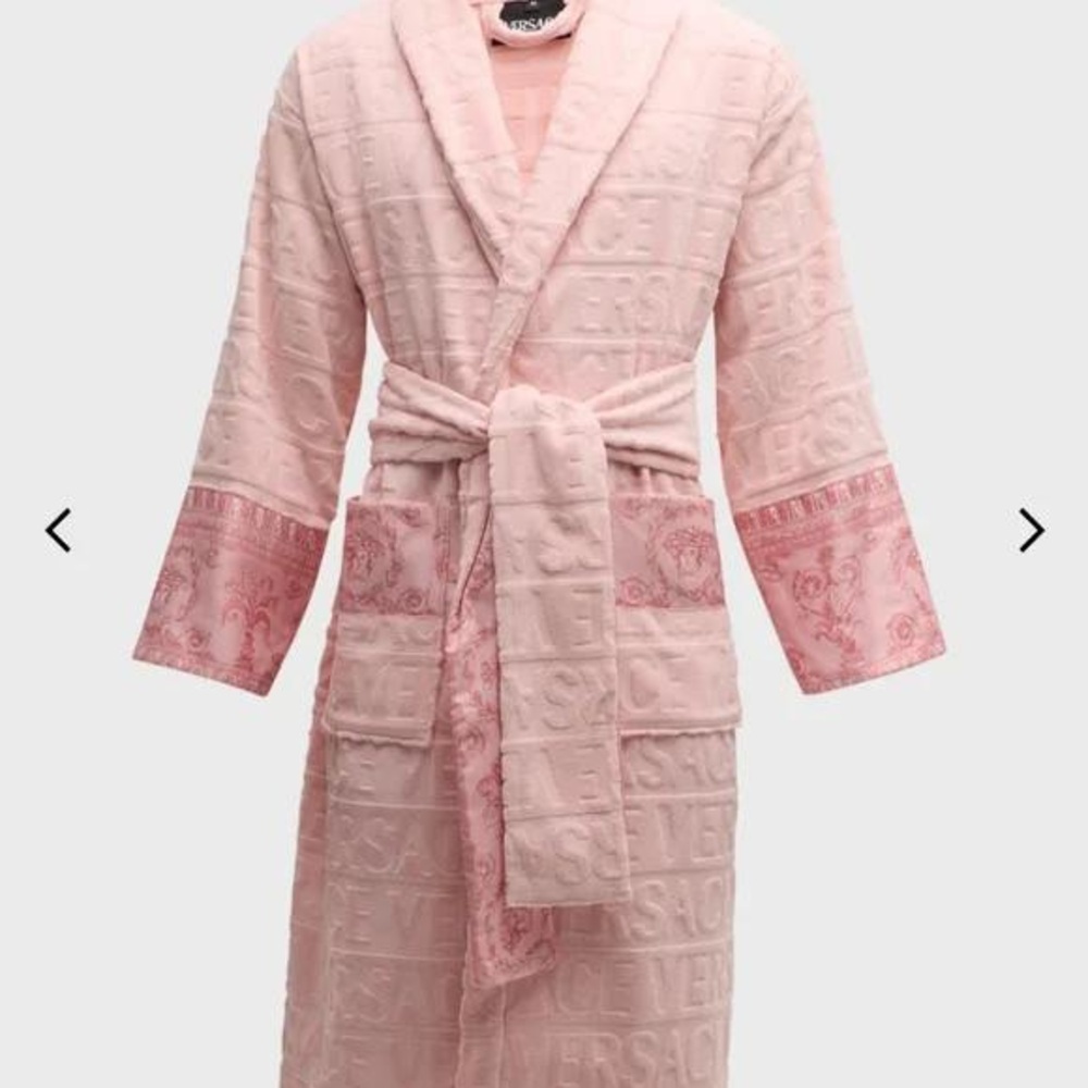 Women's pink Versace robe